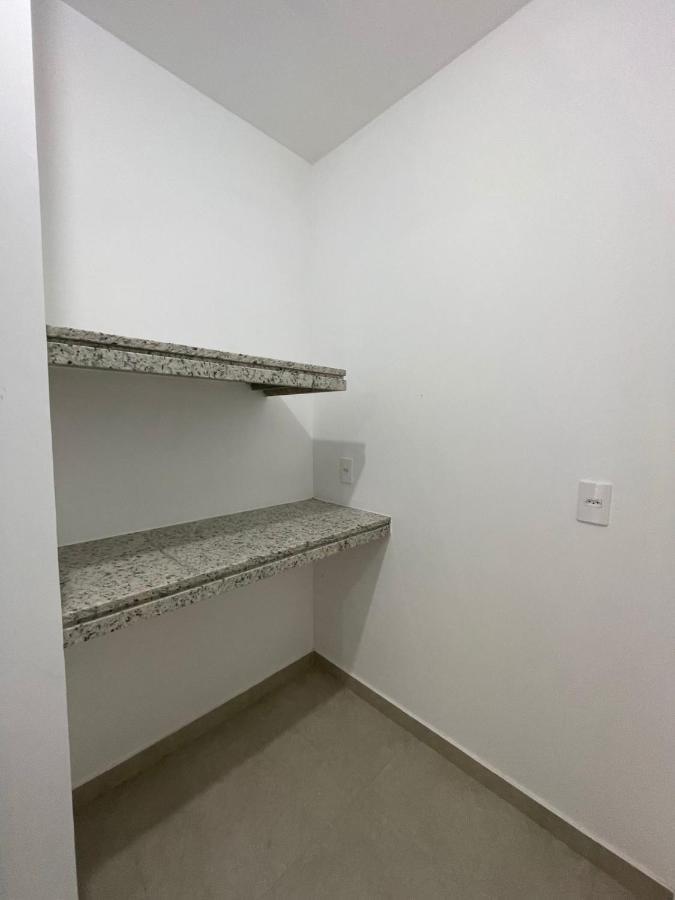 Suite Grega 5- Centro Da Vila Abraao エクステリア 写真