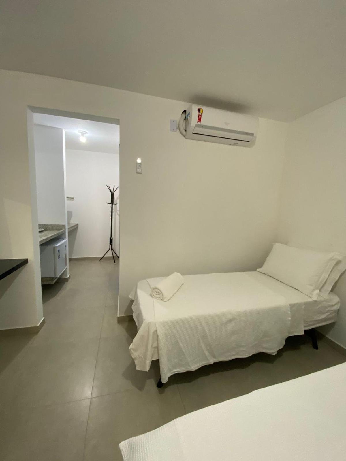 Suite Grega 5- Centro Da Vila Abraao エクステリア 写真